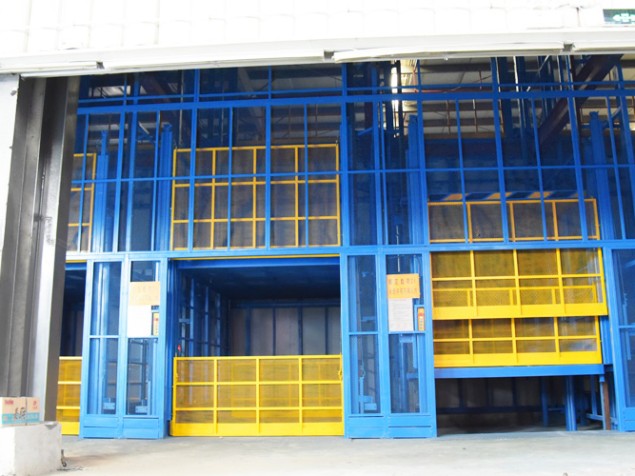 室內(nèi)標(biāo)準(zhǔn)型升降機