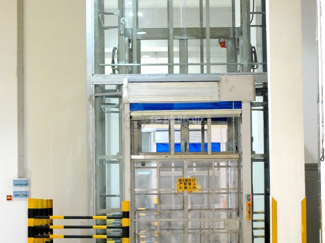 不銹鋼直頂式升降機(jī)