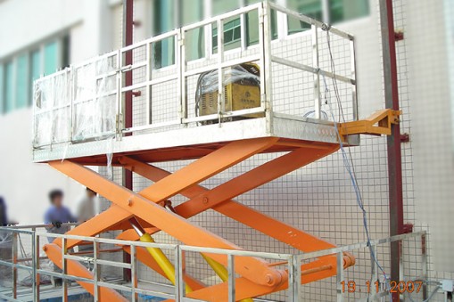 定做液壓升降機(jī)通常需要考慮哪些因素