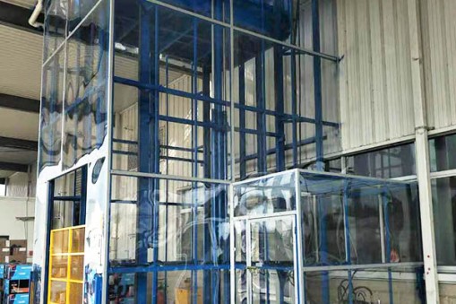 升降機(jī)平臺在空載和重載情況下速度有變化嗎？