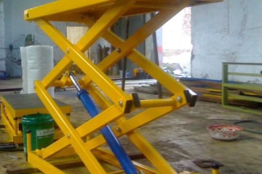 高空作業(yè)升降平臺有哪些特點？