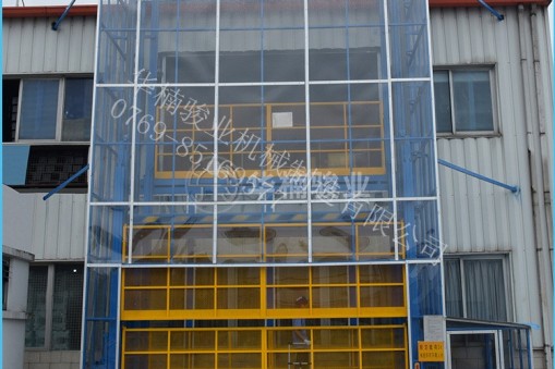 購買直頂式升降平臺(tái)時(shí)客戶關(guān)注要點(diǎn)有哪些？