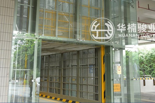 選擇不同的材料會影響液壓升降機的品質(zhì)