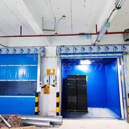 電子行業(yè)升降機安裝