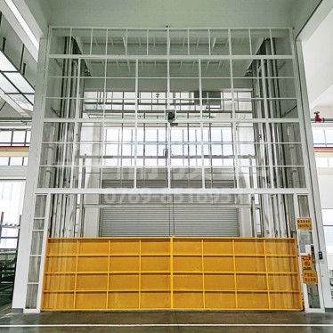 加工機械公司專用升降機