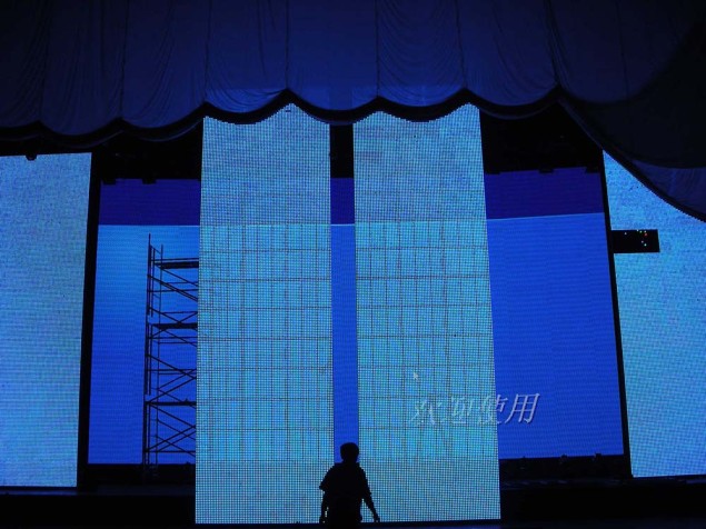 移動(dòng)LED屏幕