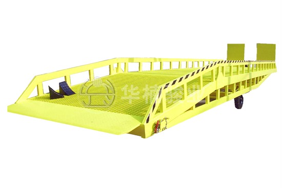 淺談移動登車橋在物流行業(yè)的重要性